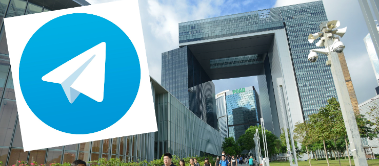 What is an IG business chat room?